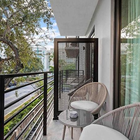 Pretty Rola 202 Modern Industrial Apt W King Bed Fort Lauderdale Ngoại thất bức ảnh